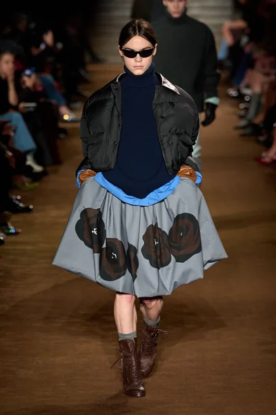 Look 34